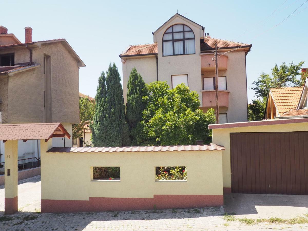 Guest House Stefanovic Vranje Eksteriør billede
